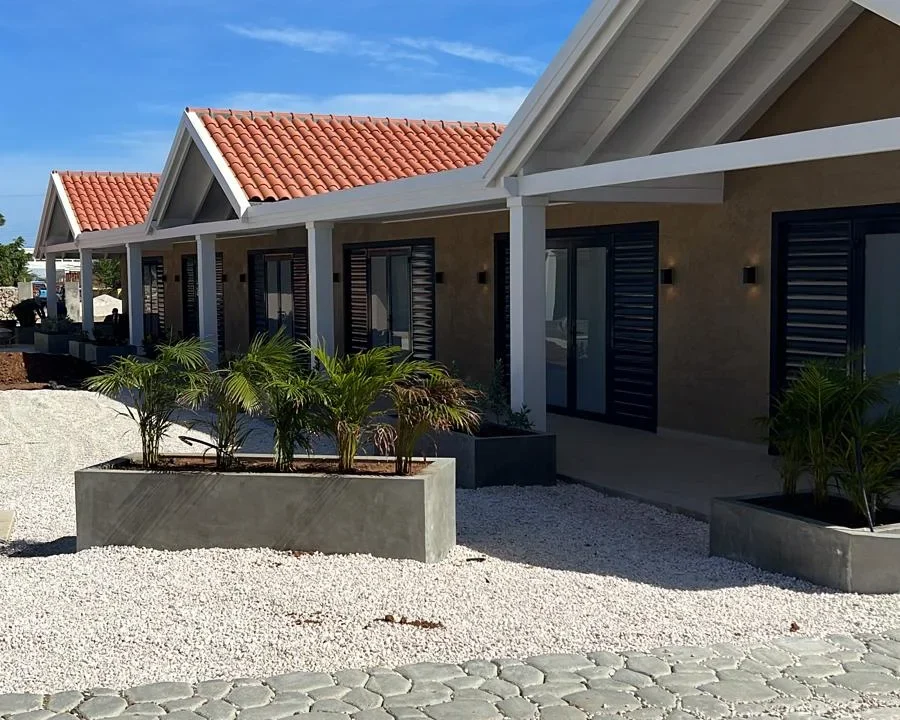 bonaire-rentals-on-the-water-private-deck